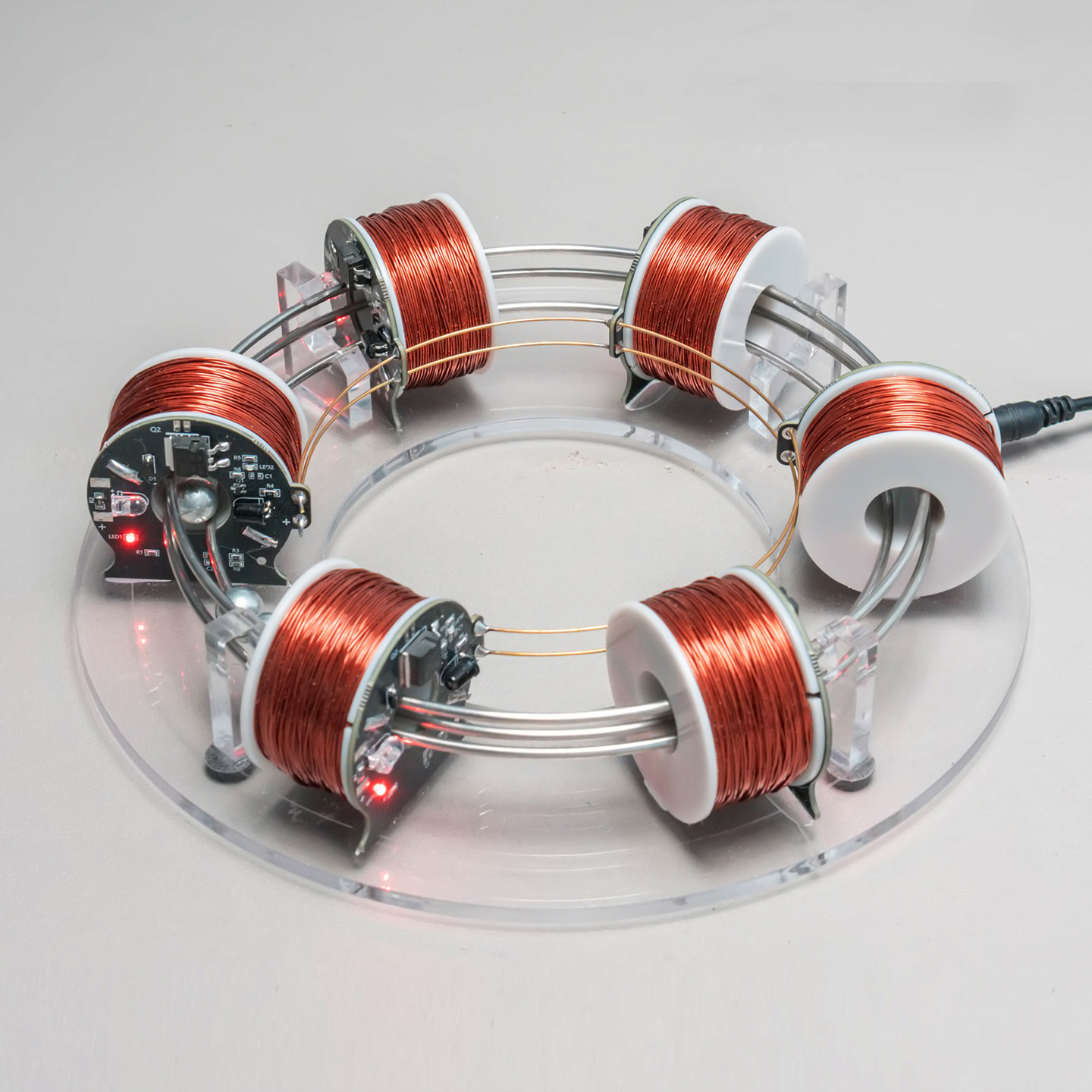 Electromagnetic coil accelerator 6-group coil perpetual motion machine model